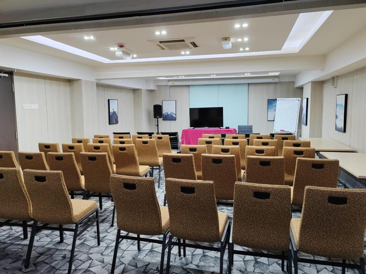 Hotel Damai Kuala Lumpur Formerly Known As Hotel Aman 쿠알라룸푸르 외부 사진