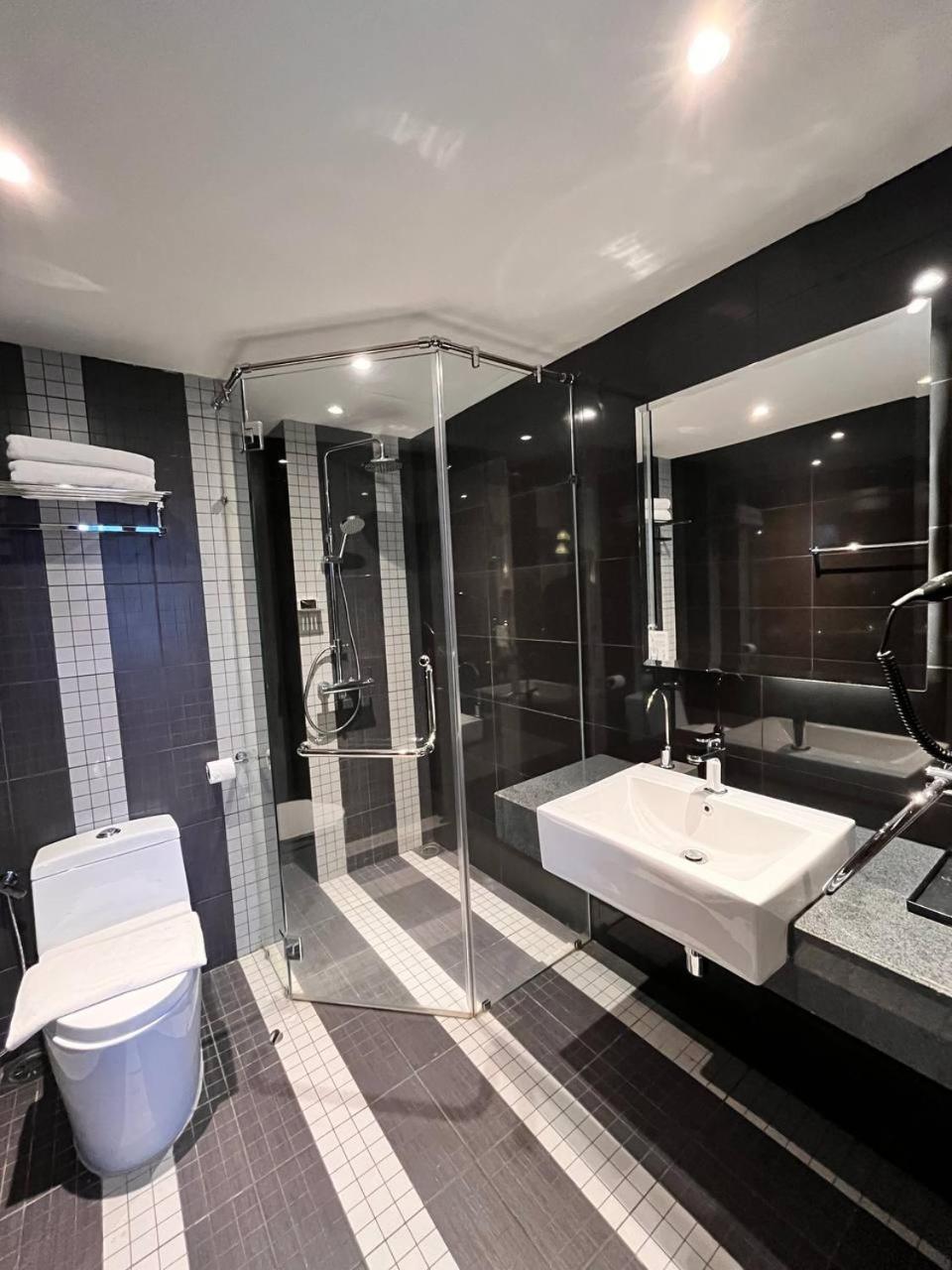 Hotel Damai Kuala Lumpur Formerly Known As Hotel Aman 쿠알라룸푸르 외부 사진